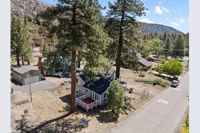 26707 Swallowhill Drive, Wrightwood, CA 92397 - Photo 20
