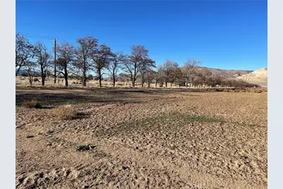 20028 Tehachapi Willow Springs Rd, Tehachapi, CA 93561 - Photo 2