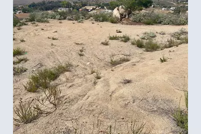 20755 Bentley Drive, Perris, CA 92570 - Photo 6