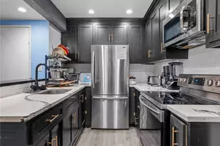 1440 W Edgehill Rd, San Bernardino, CA 92405 - Photo 16