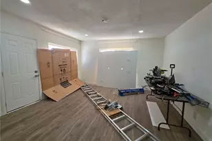 9933 Midway Ave, Lucerne Valley, CA 92356 - Photo 18