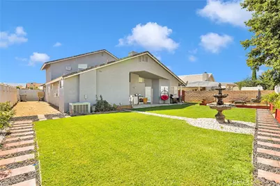13046 Bermuda Dunes Drive, Victorville, CA 92395 - Photo 18