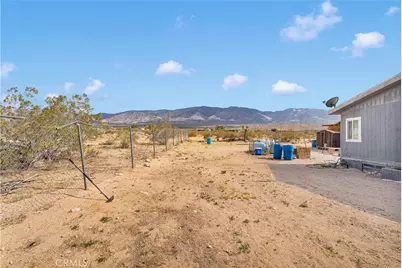 9125 Visalia Avenue, Lucerne Valley, CA 92356 - Photo 28