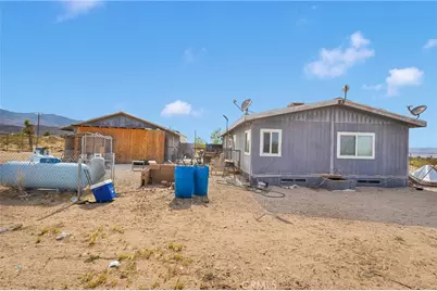 9125 Visalia Avenue, Lucerne Valley, CA 92356 - Photo 26