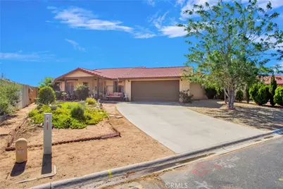10395 Shahaptain Avenue, Hesperia, CA 92345 - Photo 1