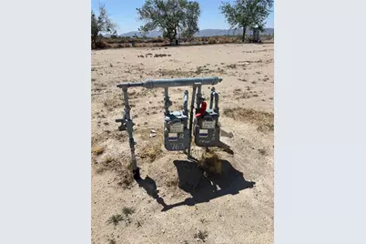 11690 Camp Rock  Rd, Lucerne Valley, CA 92356 - Photo 24