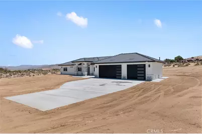 10125 Bella Vista Street, Apple Valley, CA 92308 - Photo 42