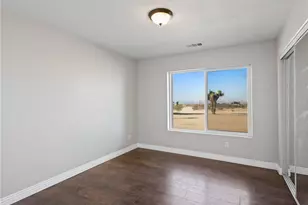 7755 7th St, Phelan, CA 92371 - Photo 14