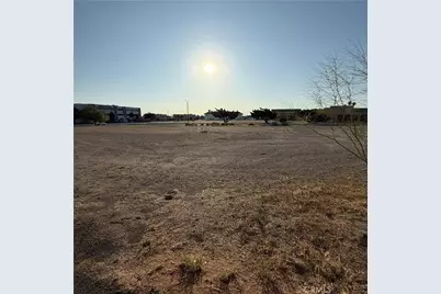 0 Kentwood #1 Boulevard, Victorville, CA 92392 - Photo 2
