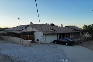 7236 Coyote Trail, Oak Hills, CA 92344 - Photo 2