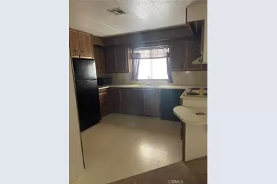 22601 Bear Valley Road #70, Apple Valley, CA 92308 - Photo 20