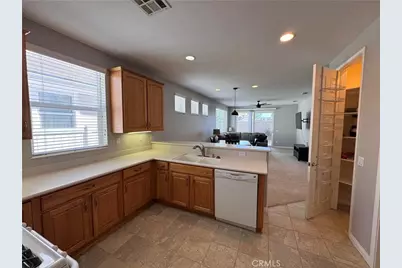 11115 Sun River Court, Apple Valley, CA 92308 - Photo 10
