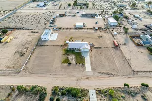 13776 Natoma Rd, Apple Valley, CA 92307 - Photo 38