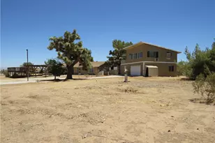 9121 4th St, Phelan, CA 92371 - Photo 10