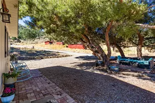 17500 High Gun Dr, Tehachapi, CA 93561 - Photo 8