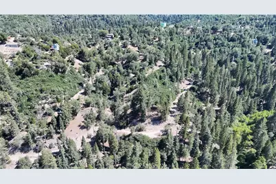 29629 Little Bear Creek Road, Cedar Glen, CA 92321 - Photo 16