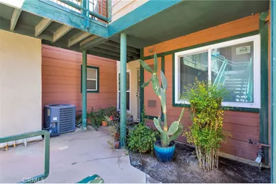 2660 Twain Dr #15, San Bernardino, CA 92407 - Photo 2