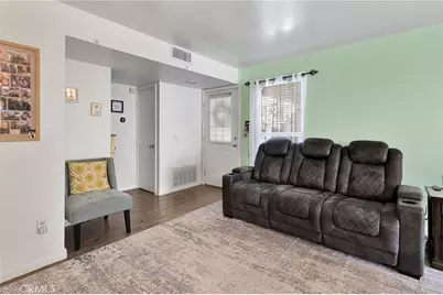2660 Twain Dr #15, San Bernardino, CA 92407 - Photo 4