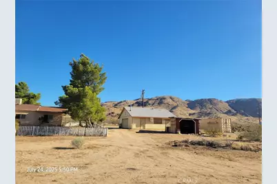 27177 Cahuilla Road, Apple Valley, CA 92307 - Photo 6