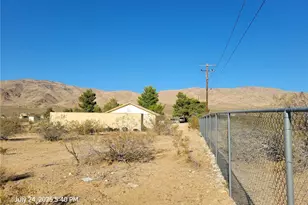 27177 Cahuilla Rd, Apple Valley, CA 92307 - Photo 10