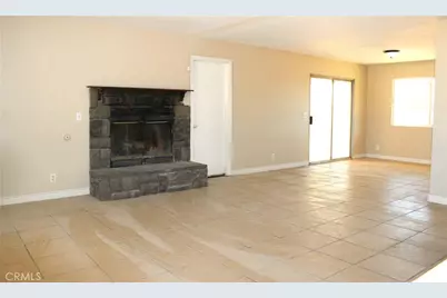 13933 Quinnault Road, Apple Valley, CA 92307 - Photo 6