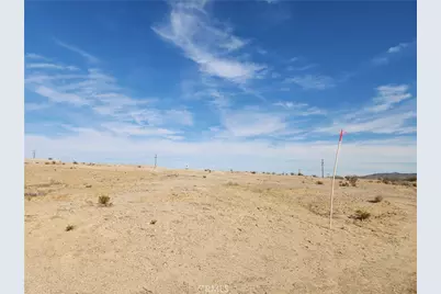 18900 Corral Court, Helendale, CA 92342 - Photo 8