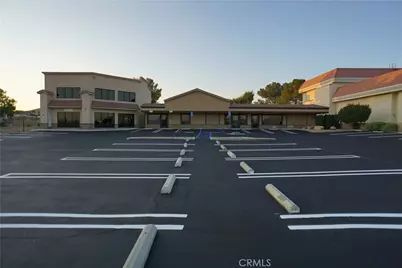 18270 Siskiyou Road, Apple Valley, CA 92307 - Photo 1