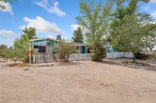 5124 Luna Rd, Phelan, CA 92371 - Photo 48