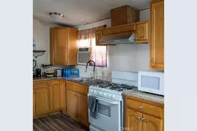 7717 Church Avenue #54, Highland, CA 92346 - Photo 4