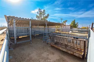 14221 Tumbleweed Rd, Phelan, CA 92371 - Photo 26