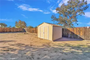 13252 Setancket Rd, Apple Valley, CA 92308 - Photo 26