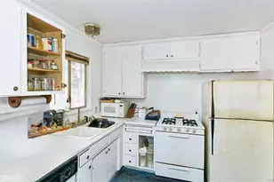 2524 Spring Dr, Running Springs, CA 92382 - Photo 4