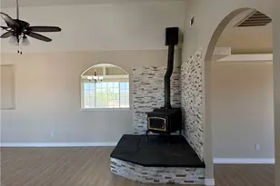 10626 Beaver Ave, Phelan, CA 92371 - Photo 6