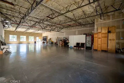 2079 Compton Avenue, Corona, CA 92881 - Photo 20