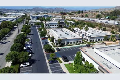 2079 Compton Avenue, Corona, CA 92881 - Photo 28