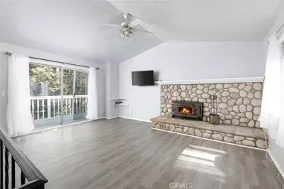 1187 Scenic Way, Rimforest, CA 92378 - Photo 8