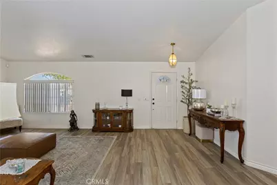 13660 Spring Valley Pkwy, Victorville, CA 92395 - Photo 6
