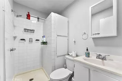 1112 Island Avenue, Wilmington, CA 90744 - Photo 10