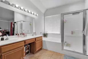 13262 Cuyamaca Rd, Apple Valley, CA 92308 - Photo 16