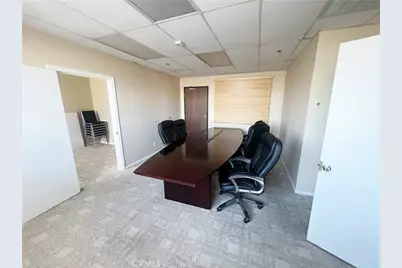 19031 US Highway 18 #220, Apple Valley, CA 92307 - Photo 4