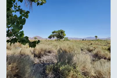 32500 California 18 Highway, Lucerne Valley, CA 92356 - Photo 14