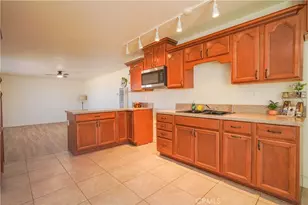 25587 Jade Rd, Barstow, CA 92311 - Photo 8