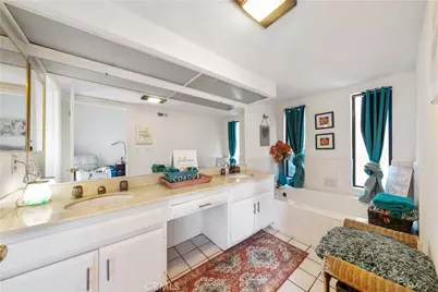 20651 Roscoe Boulevard #L, Winnetka, CA 91306 - Photo 18