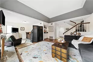 20651 Roscoe Blvd, Winnetka, CA 91306 - Photo 1