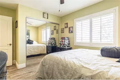 9735 Elsinore Road, Oak Hills, CA 92344 - Photo 20