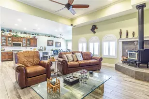 9735 Elsinore Rd, Oak Hills, CA 92344 - Photo 12