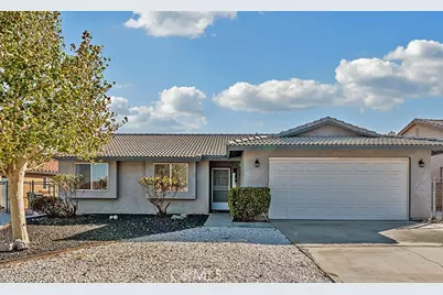 14307 Schooner Dr., Helendale, CA 92342 - Photo 1