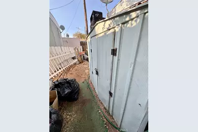 22325 US Hwy 18 #32, Apple Valley, CA 92308 - Photo 8