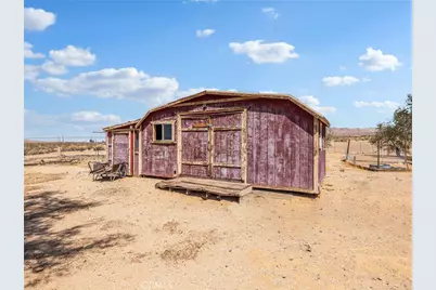 19876 Stoddard Wells, Apple Valley, CA 92307 - Photo 28