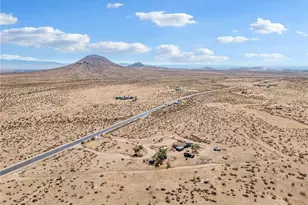 19876 Stoddard Wells, Apple Valley, CA 92307 - Photo 38